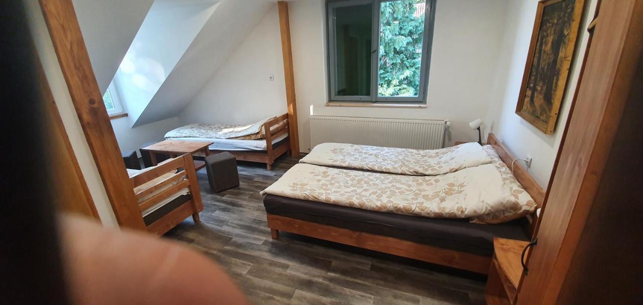 Feherkolapa Turistahaz Panzio Lillafüred Eksteriør bilde
